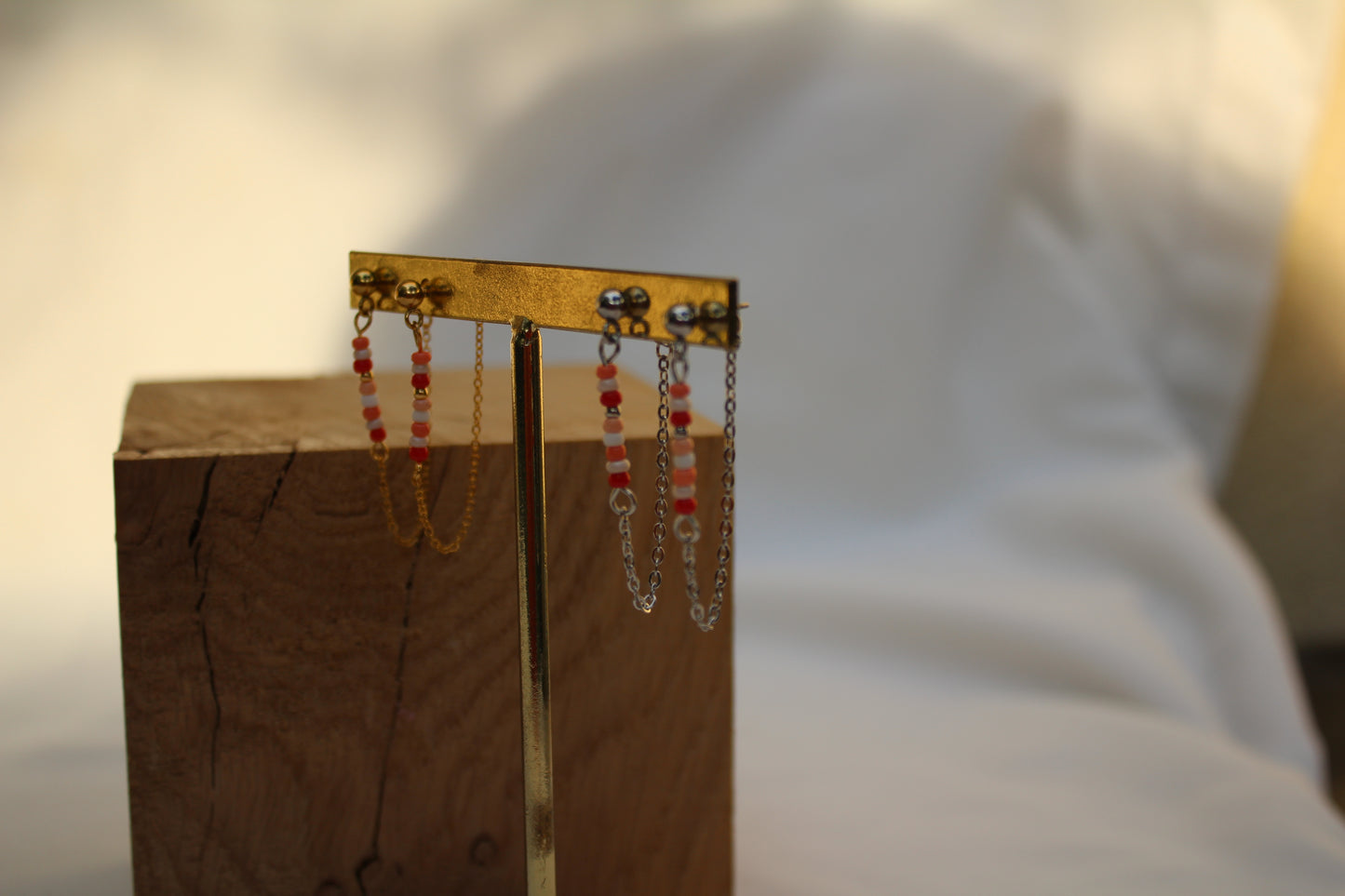 BOUCLES D'OREILLES ZOE / rouge, pêche, beige