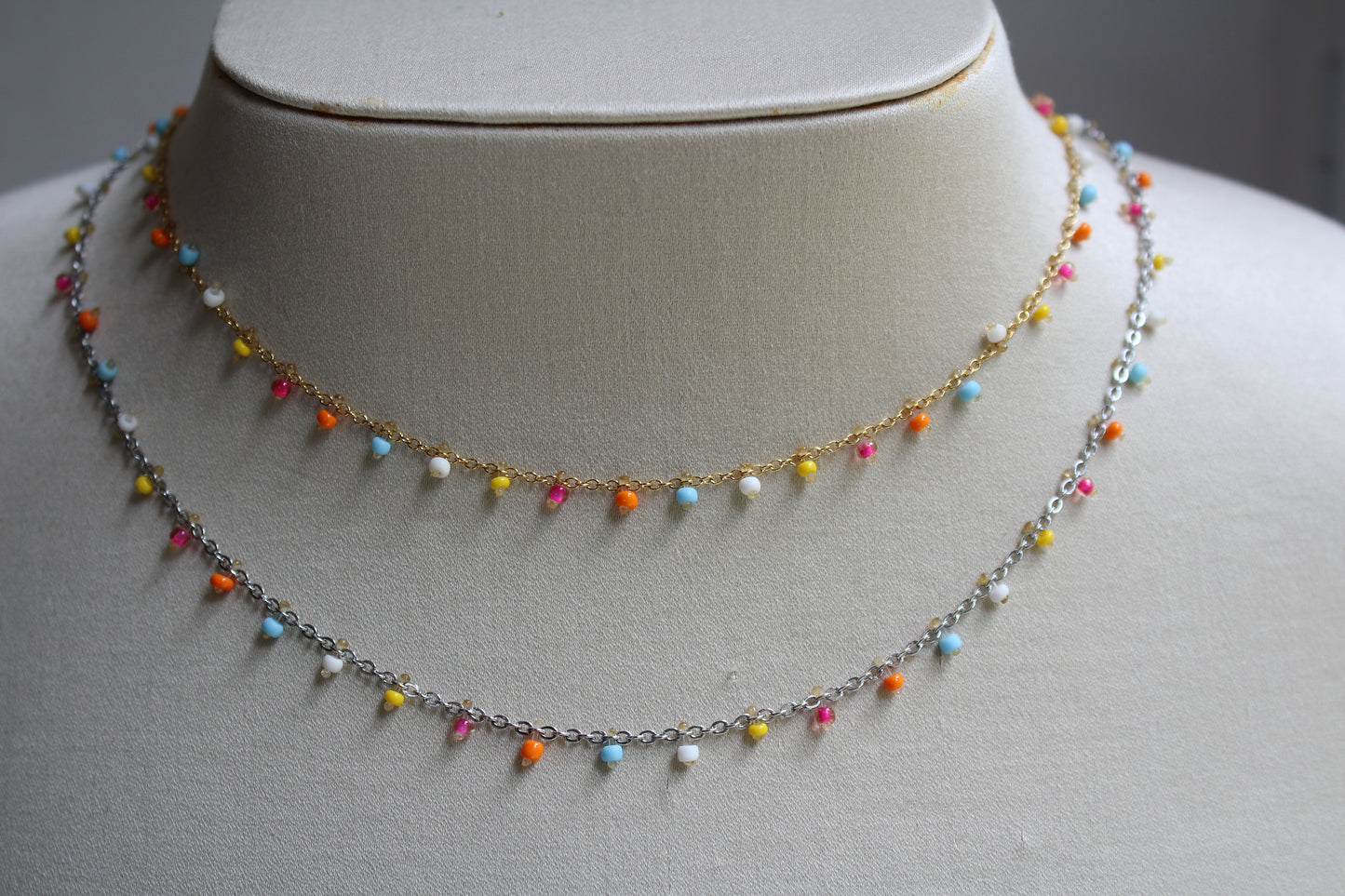 COLLIER SUMMER / bleu, rose, orange, jaune