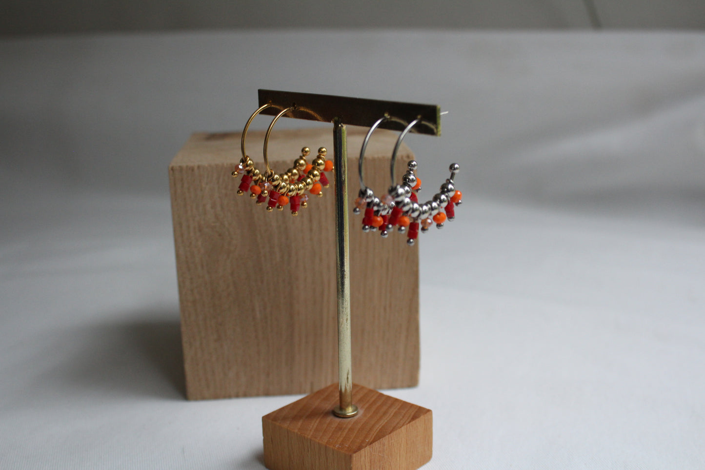 BOUCLES D'OREILLES " A LA FOLIE "/ rouge, orange, pêche